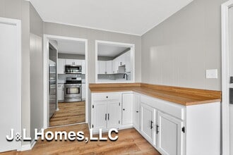 1655 Westfield Dr N in Columbus, OH - Building Photo - Building Photo