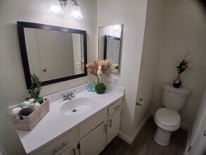 27311 Camp Plenty Rd in Santa Clarita, CA - Building Photo - Building Photo