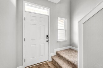 6036 Royal Port Ct in Bellview, FL - Building Photo - Building Photo