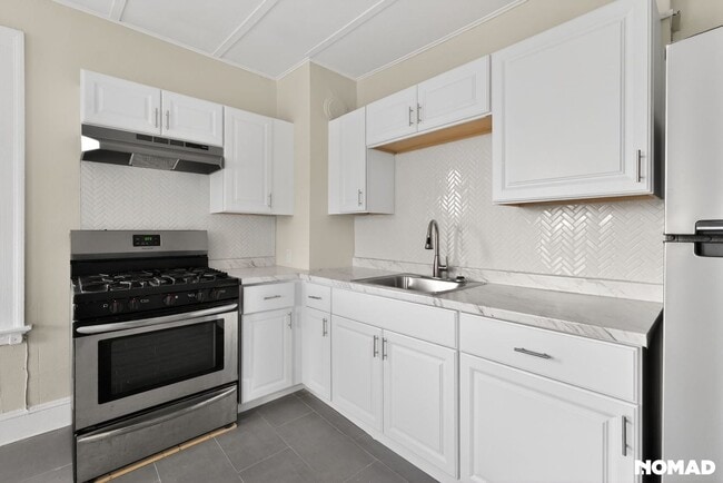 1482 Corbin Ave in New Britain, CT - Building Photo - Building Photo