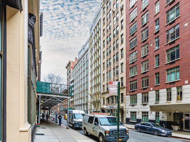 Commercial Portion of Residential Condo in New York, NY - Building Photo - Building Photo