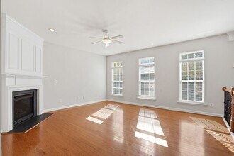 2713 Laurel Cherry St in Raleigh, NC - Building Photo - Building Photo