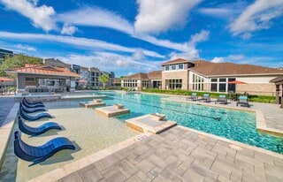 MAA Vintage Park in Houston, TX - Building Photo