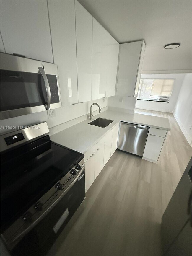 501 Wendell Rd-Unit -B in Fort Pierce, FL - Building Photo - Building Photo