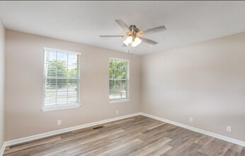 217 Maple St in Nashville, TN - Building Photo - Building Photo