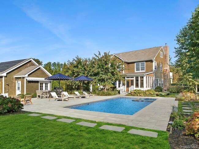 property at 590 Soundview Ave