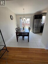 33 Laird Dr in St Catharines, ON - Building Photo - Building Photo