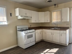 349 Queen Julianna Ln in Jackson, MS - Building Photo - Building Photo