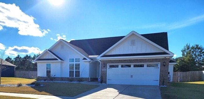 734 Bancroft Dr in Grovetown, GA - Building Photo - Building Photo