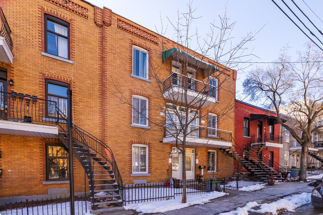 2388-2392 Chapleau St in Montréal, QC - Building Photo - Primary Photo