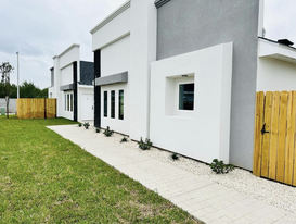 11002 N 33rd Ln, Unit 3 in McAllen, TX - Building Photo