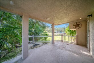 2313 Hamilton Ave in Alva, FL - Building Photo - Building Photo