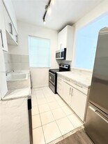 1611 Euclid Ave in Miami Beach, FL - Building Photo