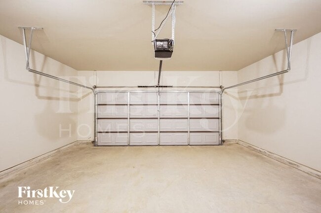 property at 1320 Brookhaven Dr