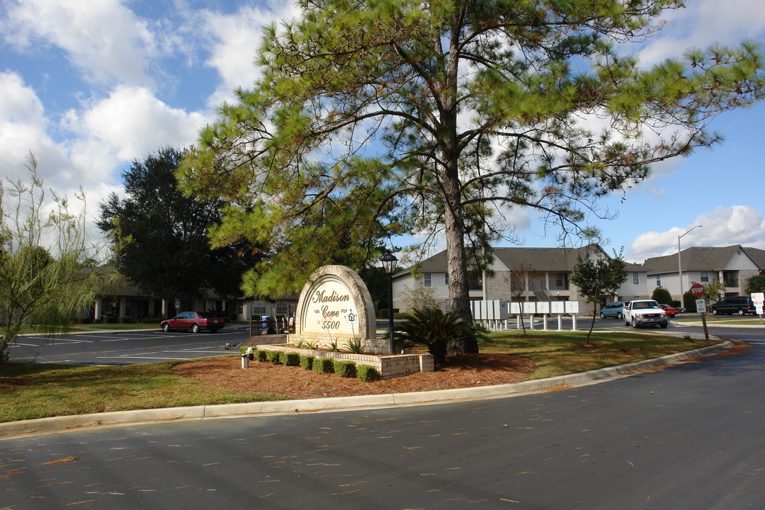 Madison Cove Apartments Photo