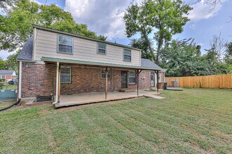 1032 Dozier Pl in Nashville, TN - Building Photo - Building Photo