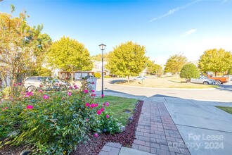 134 Clydesdale Ct in Matthews, NC - Building Photo - Building Photo