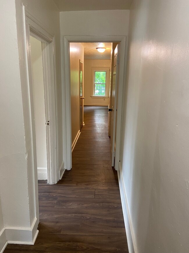 110 Ambrose St, Unit 112 UP in Rochester, NY - Building Photo - Building Photo