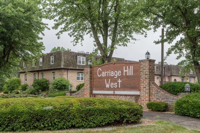 Carriage Hill West Apartments