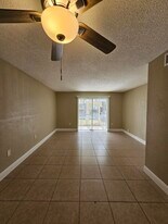 4324 NW 9th Ave in Lighthouse Point, FL - Building Photo