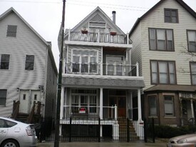 3216 N Racine Ave, Unit G in Chicago, IL - Building Photo