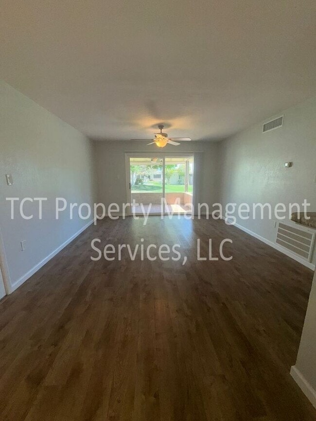 131 N Higley Rd in Mesa, AZ - Building Photo - Building Photo