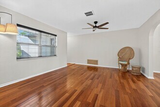 6200 30th St S in St. Petersburg, FL - Building Photo - Building Photo