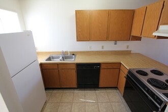 3315 Central Ave in Billings, MT - Foto de edificio - Building Photo