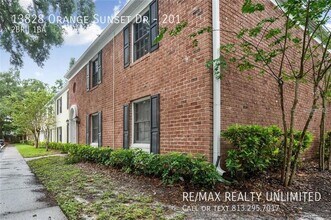 13828 Orange Sunset Dr in Tampa, FL - Building Photo - Building Photo