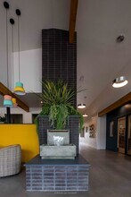 Overlook at Thornton in Thornton, CO - Foto de edificio - Building Photo