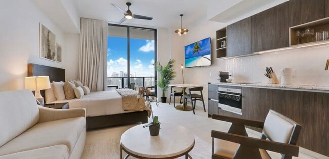 159 NE 6th St in Miami, FL - Building Photo - Building Photo