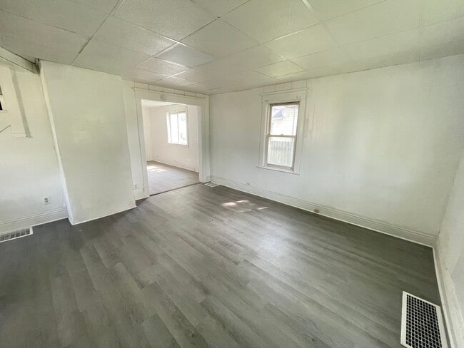 513 Cunningham Ave in Danville, IL - Building Photo - Building Photo