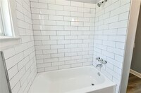 4615 Schroeder St photo'