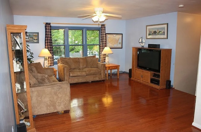 1123 Little Magothy View in Annapolis, MD - Building Photo - Building Photo
