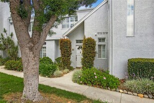28255 Paseo El Siena in Laguna Niguel, CA - Building Photo
