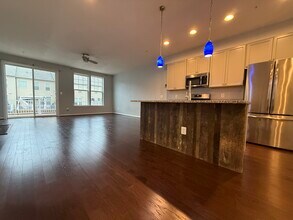 8414 Pine Bluff Rd in Frederick, MD - Building Photo - Building Photo