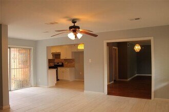 4026 Osby Dr in Houston, TX - Building Photo - Building Photo