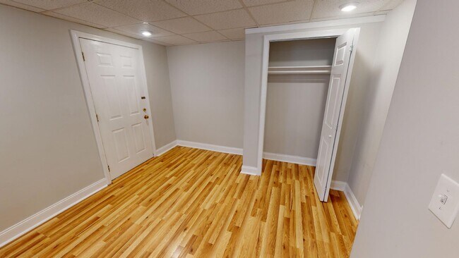 21 Harris St, Unit 1 in Brookline, MA - Building Photo - Building Photo