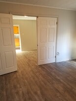 205 E 3rd Ave, Unit Ground Floor in Altoona, PA - Building Photo