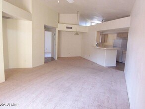 1800 W Elliot Rd in Chandler, AZ - Building Photo - Building Photo