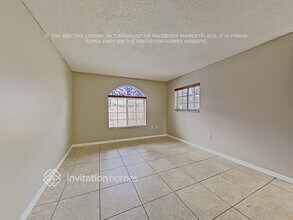 3673 SW 153rd Pl in Miami, FL - Foto de edificio - Building Photo