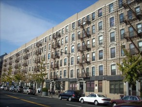 107-109 W 135th St in New York, NY - Foto de edificio - Building Photo