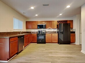 11527 Spring Board Dr in Jacksonville, FL - Foto de edificio - Building Photo