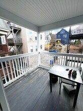 180 Hillside St, Unit #3 in Boston, MA - Foto de edificio - Building Photo