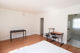 807 W. 30th St. in Los Angeles, CA - Foto de edificio - Interior Photo