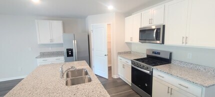 6076 Fuller Ridge Ct in Conway, SC - Building Photo - Building Photo