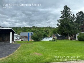 100 N Hampton St in Lock Haven, PA - Foto de edificio - Building Photo