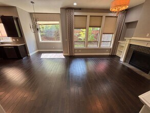 27399 SW Copper Creek Loop in Wilsonville, OR - Building Photo - Building Photo