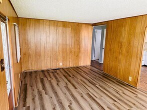 7169 Fairlane Ave in Brooksville, FL - Building Photo - Building Photo