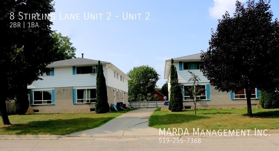 8 Stirling Ln in Chatham, ON - Building Photo